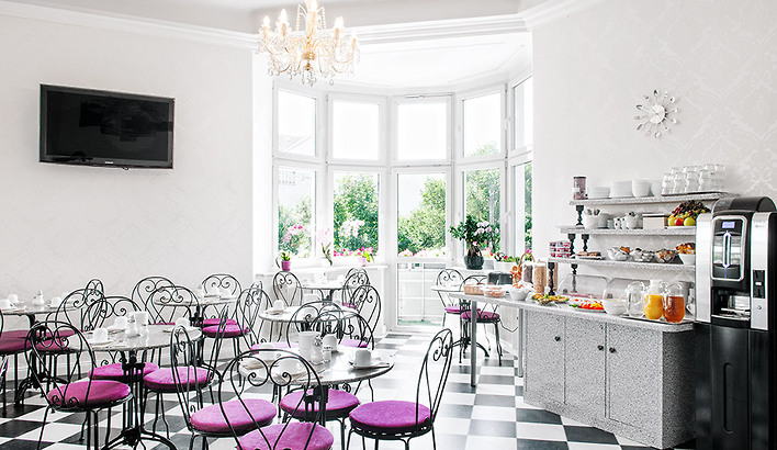 Hotel Bellevue am Kurfürstendamm: Frühstückssaal 